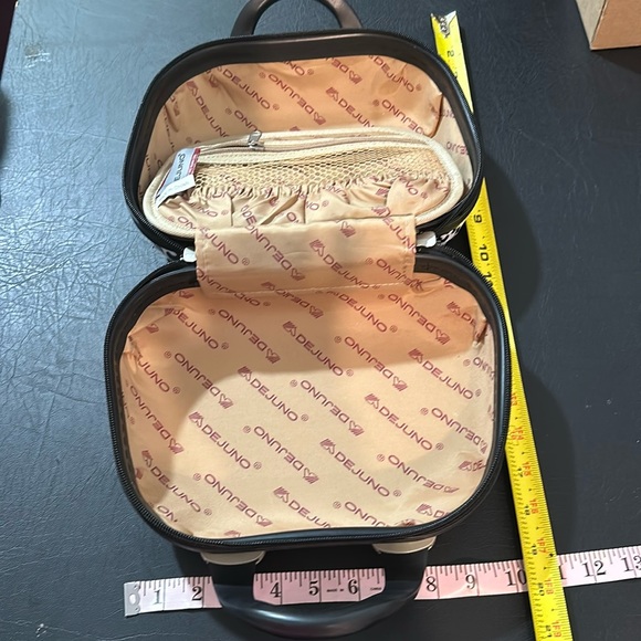 Dejuno Vanity Hard case - Picture 4 of 14